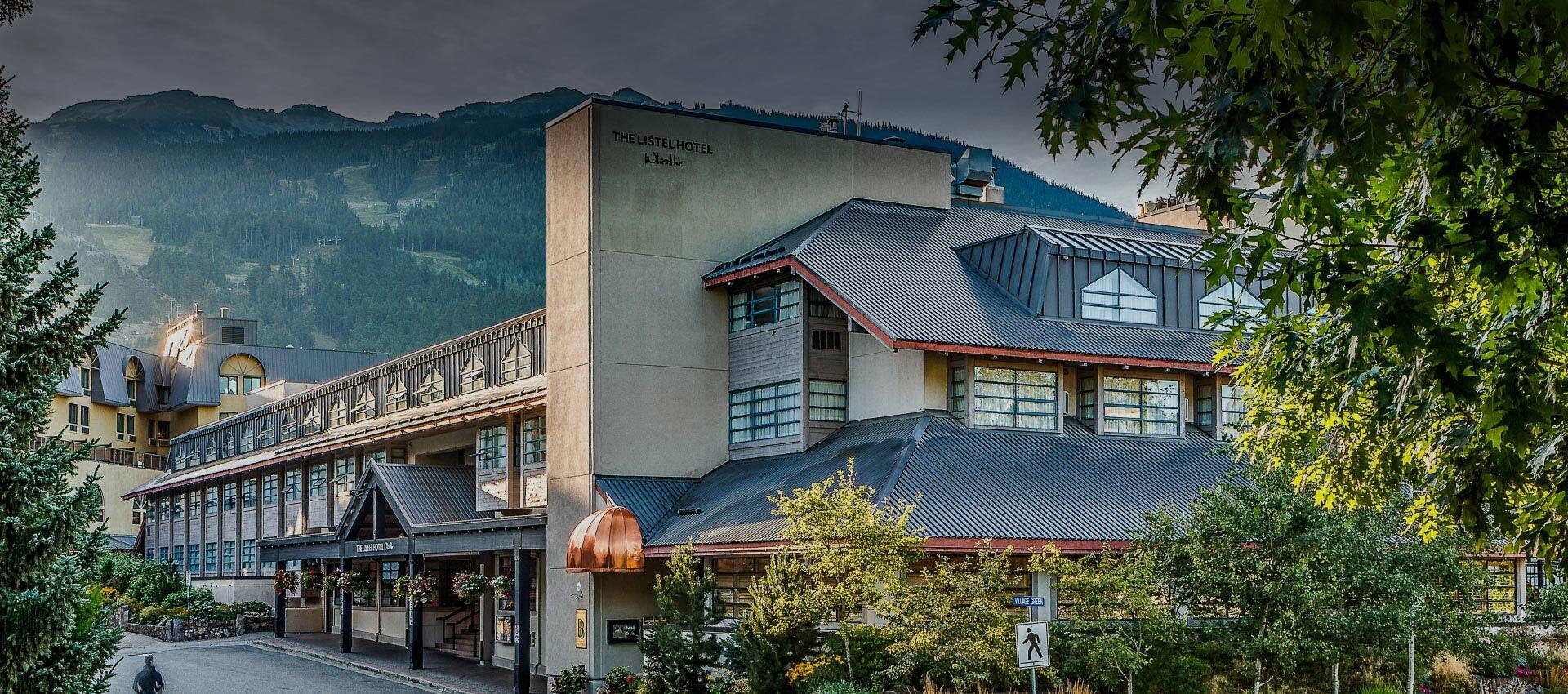 Listel Whistler, A Coast Hotel Exteriör bild